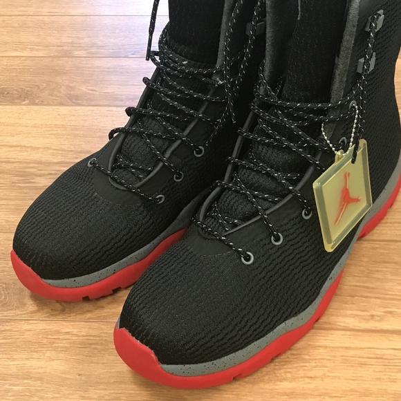 Nike Air Jordan Future Boot Bred Size US Men’s 12 - Picture 3 of 16